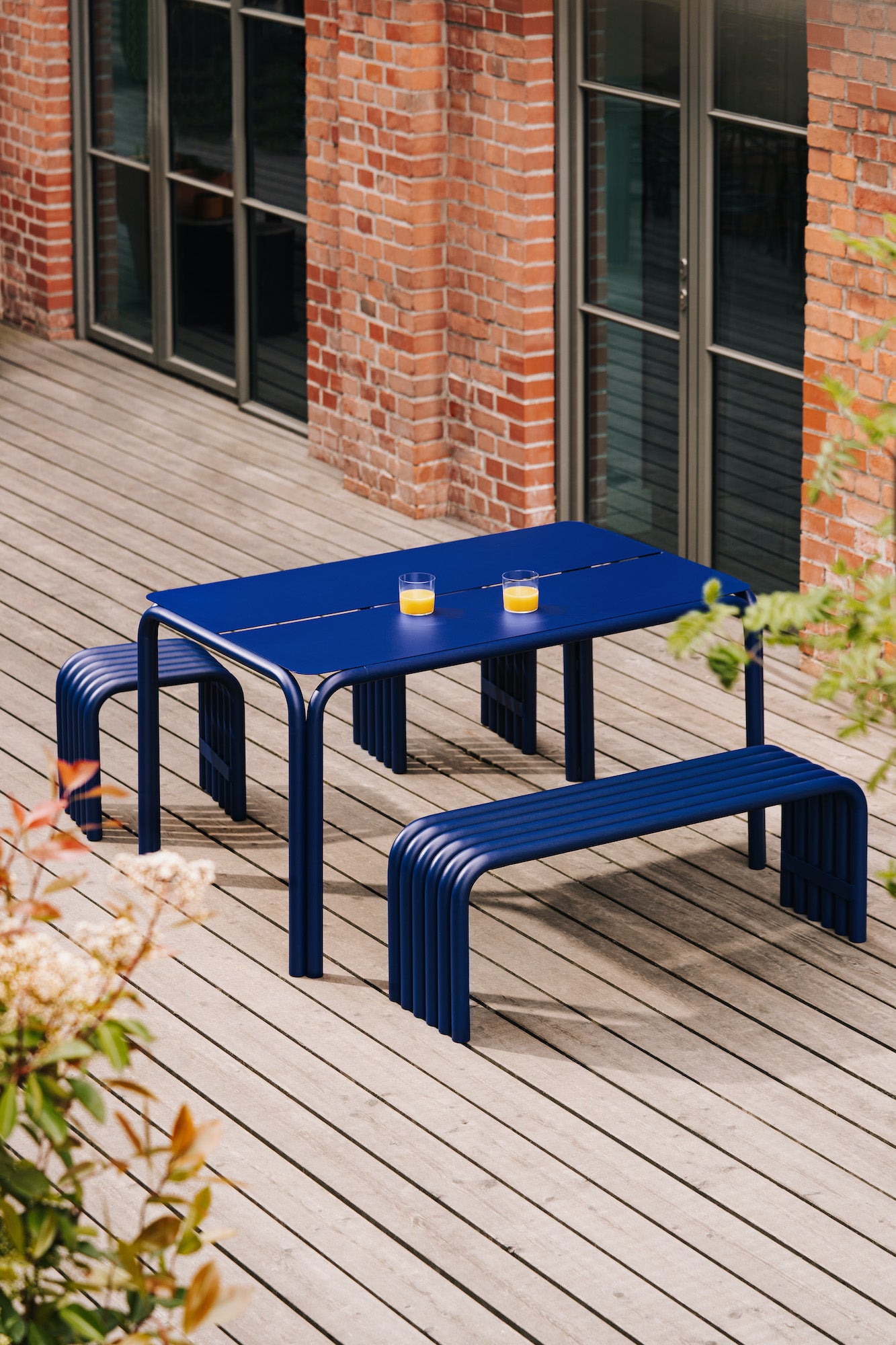 From small balconies to spacious gardens, our collection of garden furniture has everything needed to enjoy your outdoor to the fullest. Explore tables, stools, benches, and more for aesthetic balconies and modern gardens. Minimal balconies.