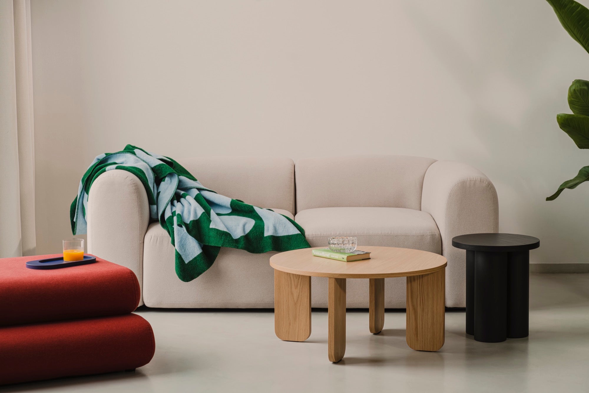 Step into comfort and explore living room ideas for small, cozy, and aesthetic spaces. Discover modern designs including coffee tables, poufs, stools, side tables, sofas, armchairs, ottomans, TV stands, sideboards, and more. Colorful, japandi, or minimal.