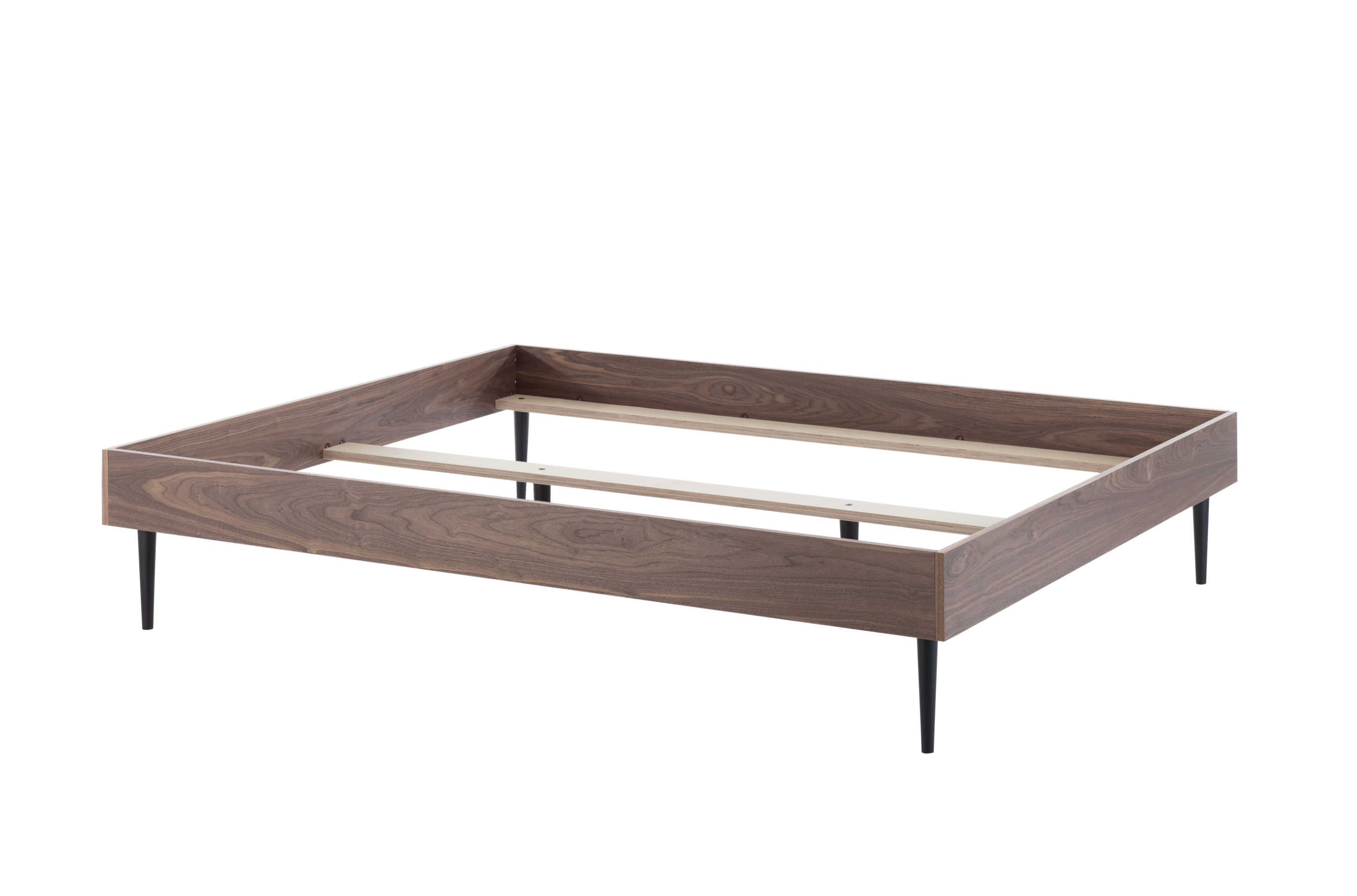 Streiko Bed Walnut