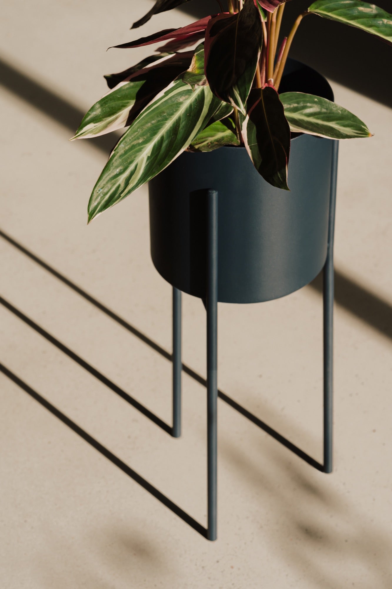 Maki Plant Pot - tall