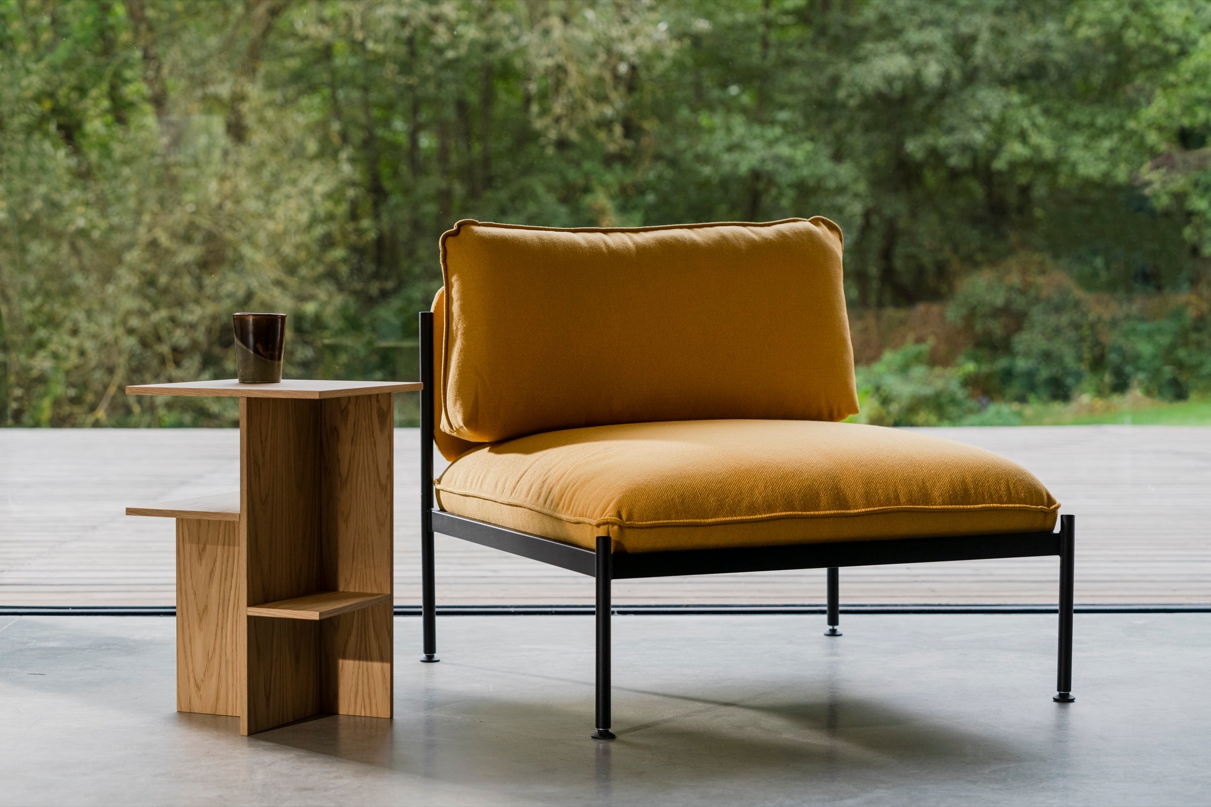 Toom Armchair